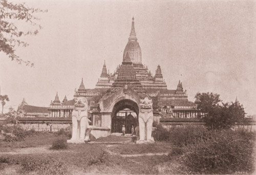 Burmese temple in black and white