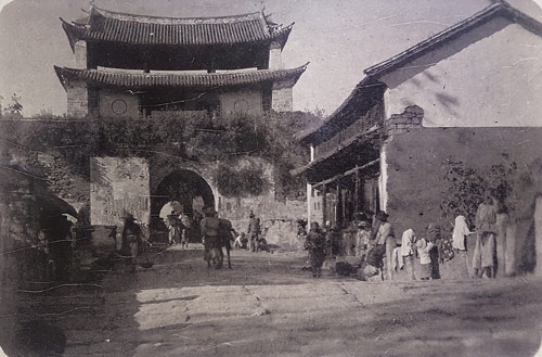 Chinese gatehouse in city wall